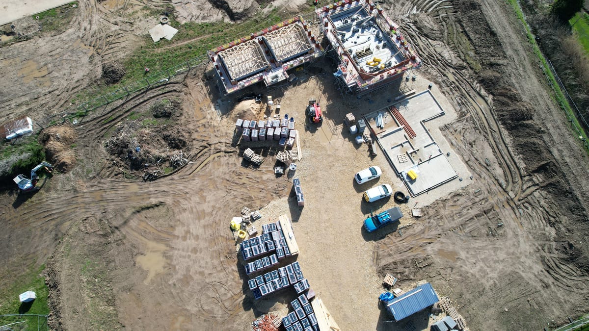 New Builds and Extentions, Now there's a Storey,a Williamson and a Wilk